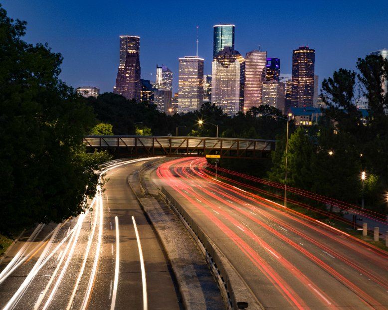 What Is the Commute Like From Lake Conroe to Houston?