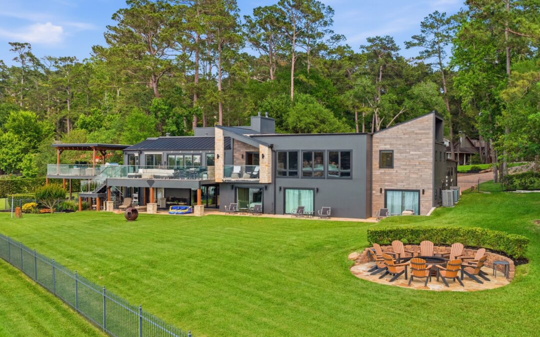 Home Improvements That Make a Lake Conroe Property More Enjoyable