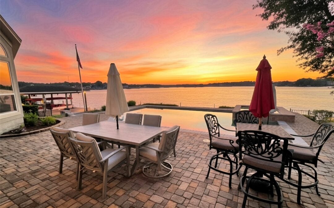 What Makes a Good Waterfront Lot on Lake Conroe?